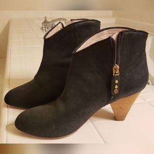 Matt Bernson booties, black, 7